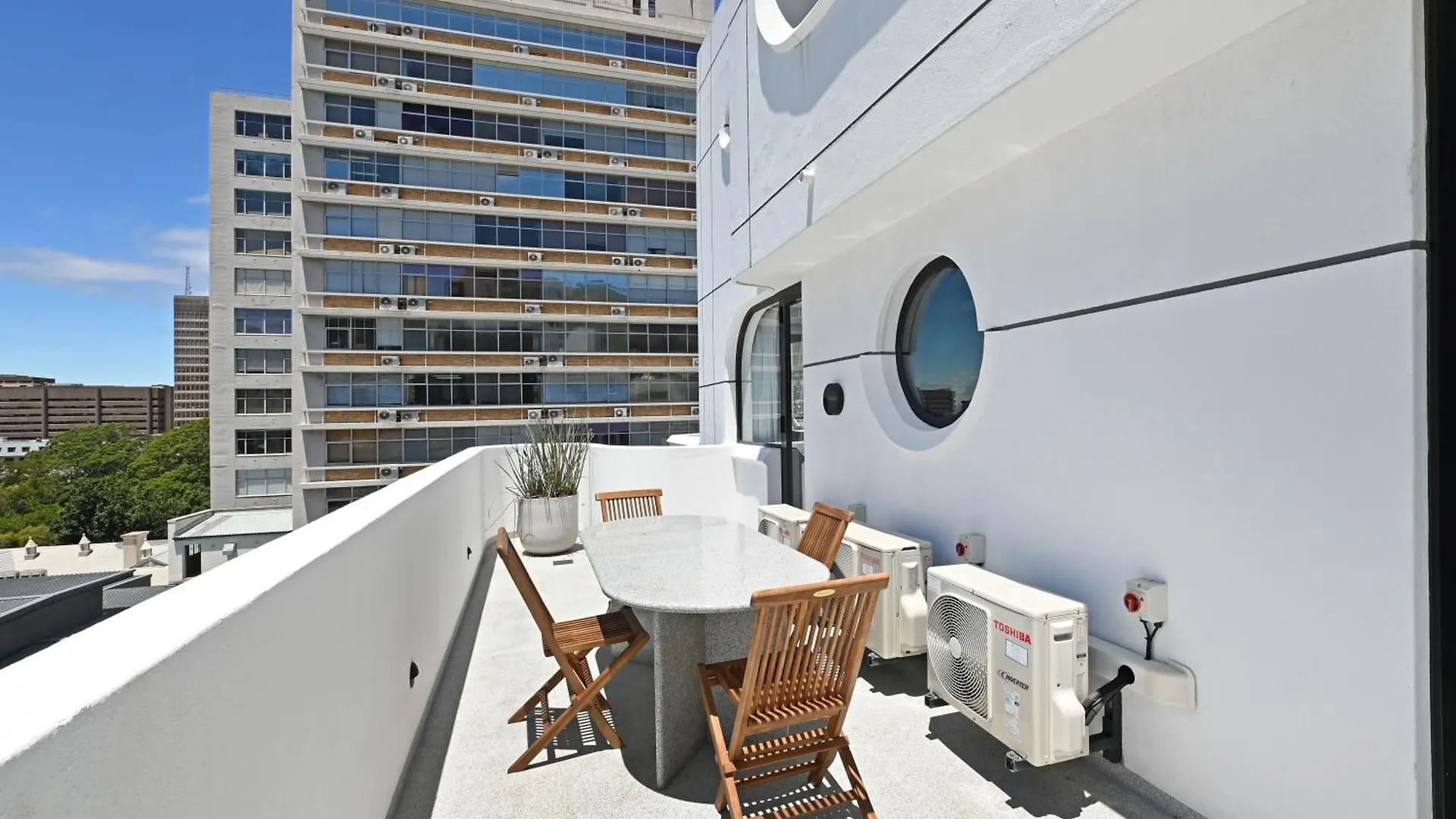 Apartment Aasia - Tuinhuis Cape Town South Africa